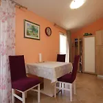 With Parking Space Stupin Celine, - 23929 Rogoznica (Sibenik-Knin)