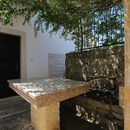 With Parking Space Stupin Celine, - 23929 * Rogoznica (Sibenik-Knin)