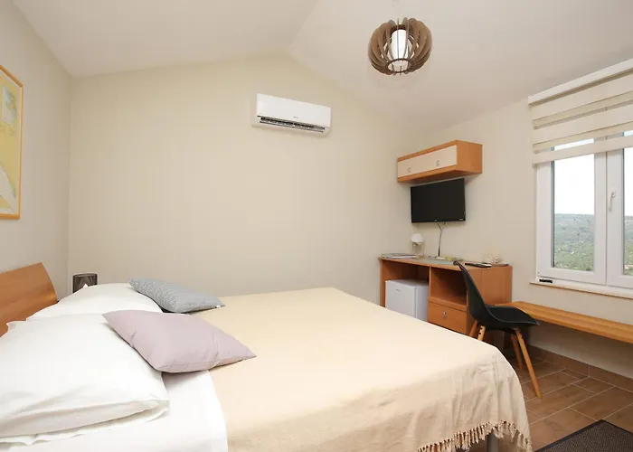 With Parking Space Stupin Celine, - 23929 Daire