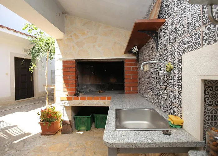 With Parking Space Stupin Celine, - 23929 Daire Rogoznica (Sibenik-Knin)